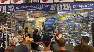 Alice Merton in-store at Banquet Records