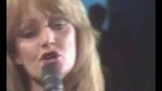 Video thumbnail of "Bonnie Tyler It's A Heartache Live Concert Video"