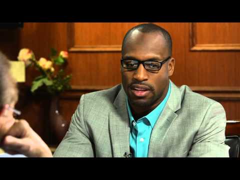 There Will Be Openly Gay NFL Players | Vernon Davis | Larry King Now - Ora TV
