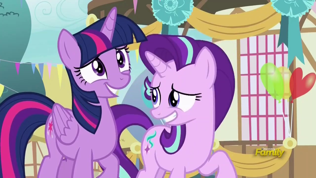 Starlight Glimmer and Twilight Sparkle's greets Thorax awkwardly - YouTube
