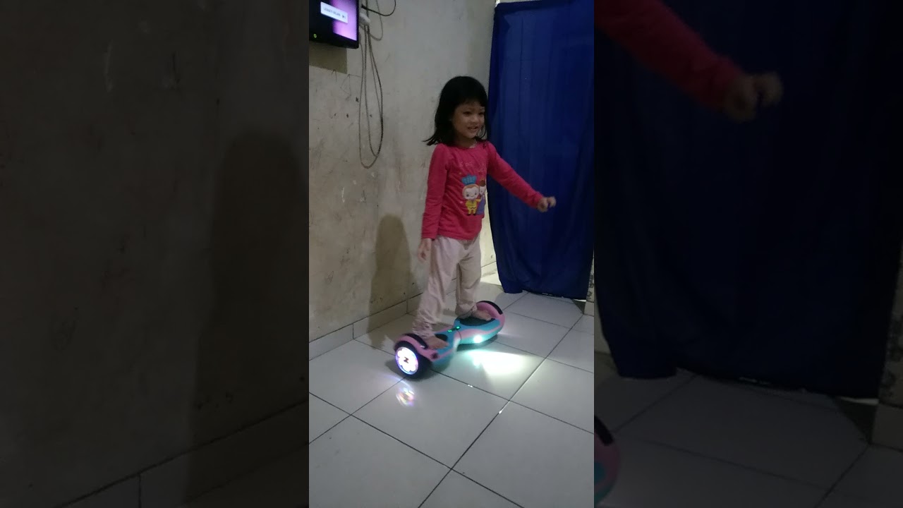 Belajar hoverboard