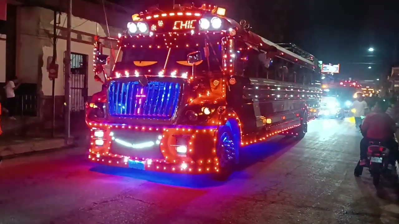 Exhibición de buses Chichigalpa 