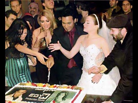فستان زفاف مي عز الدين ماشاء الله اموره جدا شوف بقيت الصور - YouTube