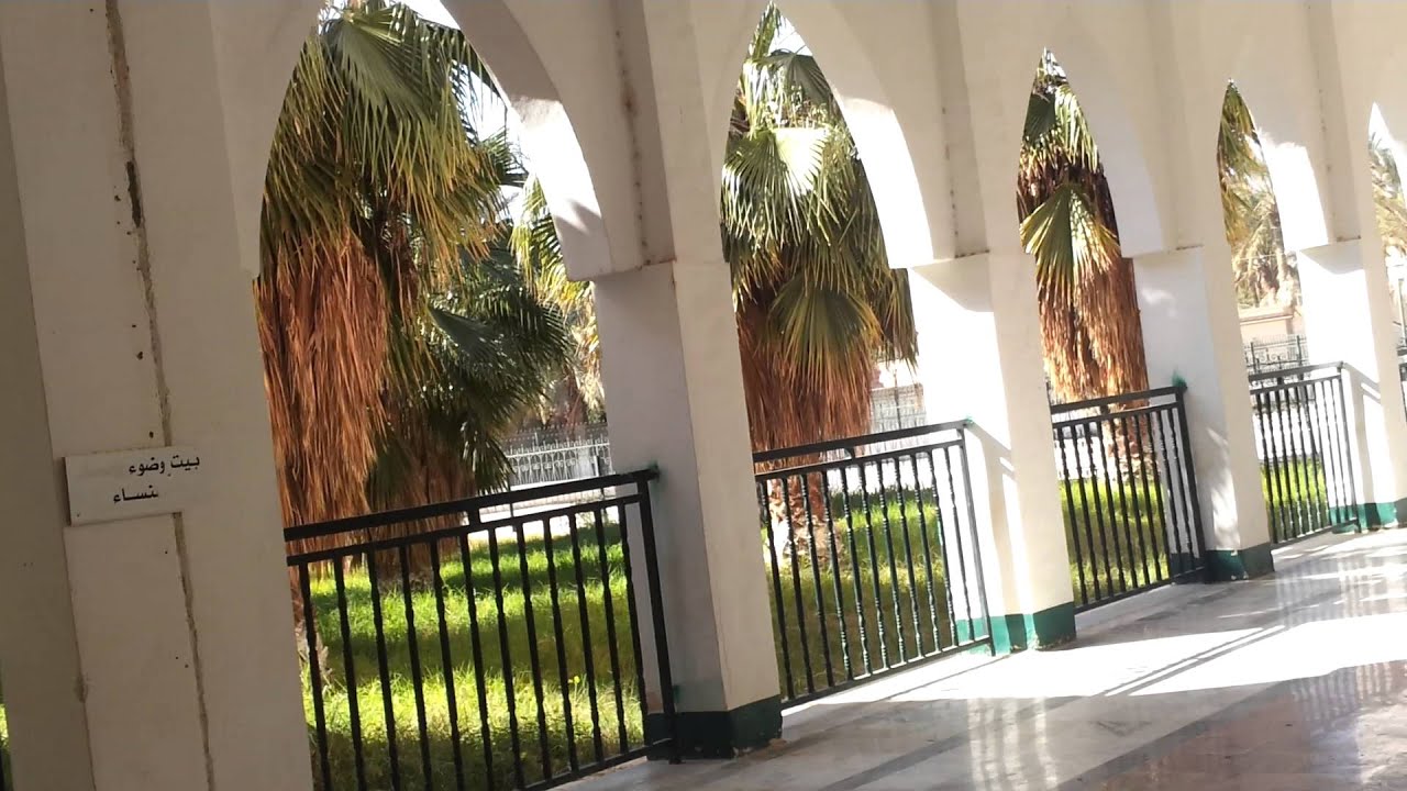 Okba Algérie,mosquée okba ibn nafaa à Sidi okba wilaya de Biskra - YouTube