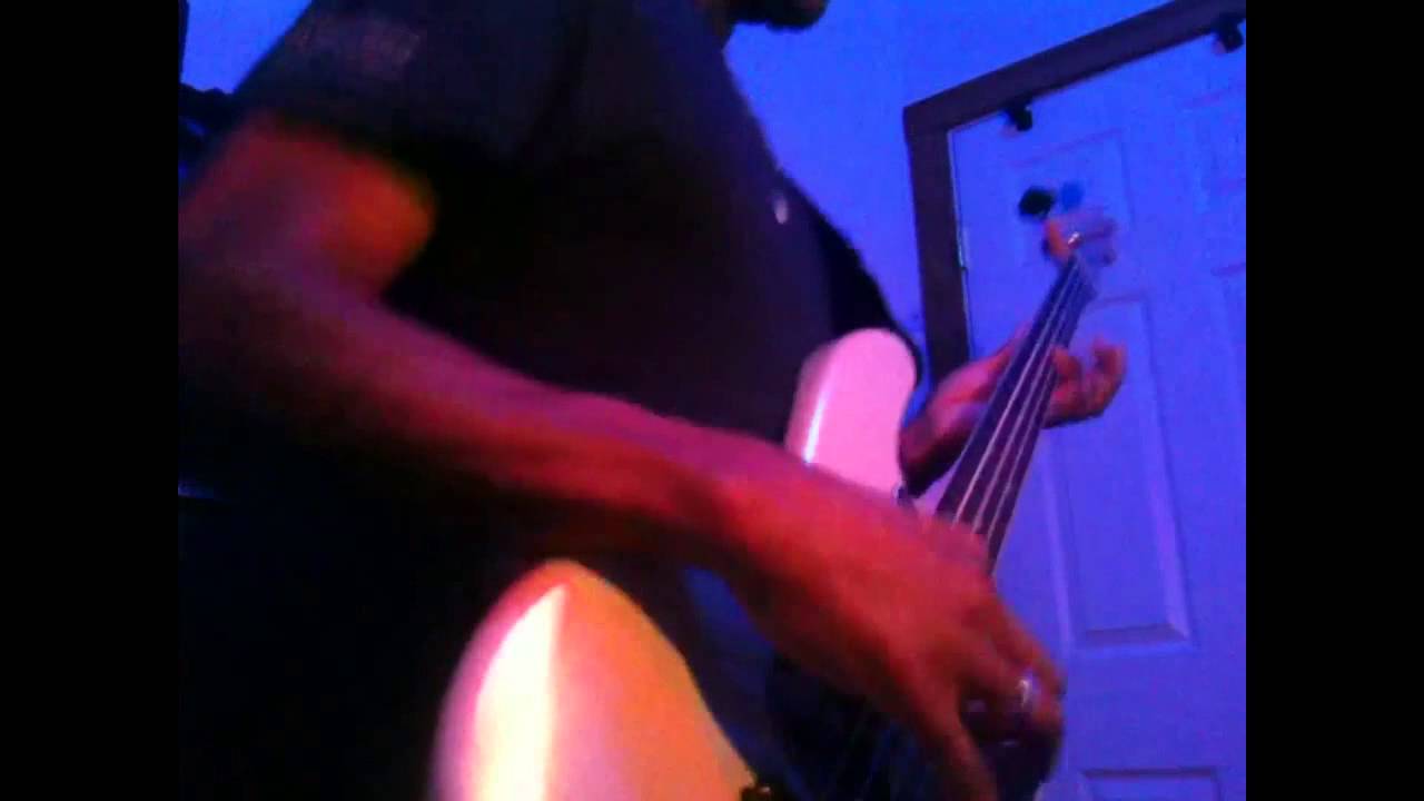 BLUE OYSTER CULT "Cities On Flame With Rock and Roll" ( bass cover)