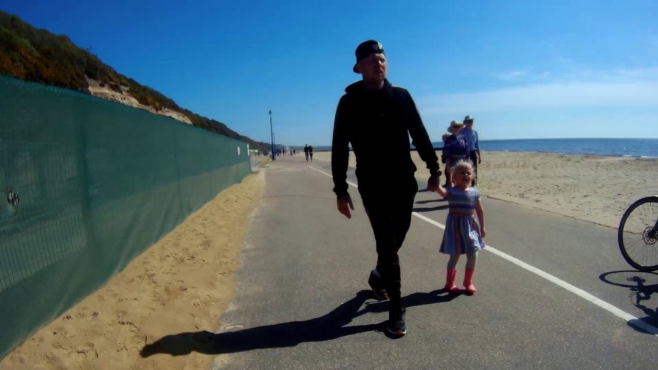 Cycling Shorts Bournemouth Square to Boscombe Pier 4K