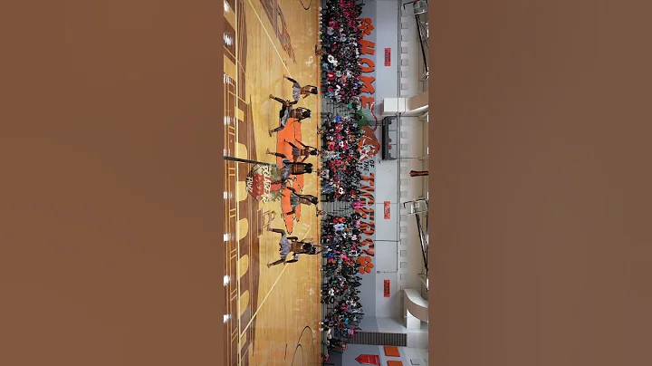 Tiny but mighty💃 #dance #majorette #fyp #minnie