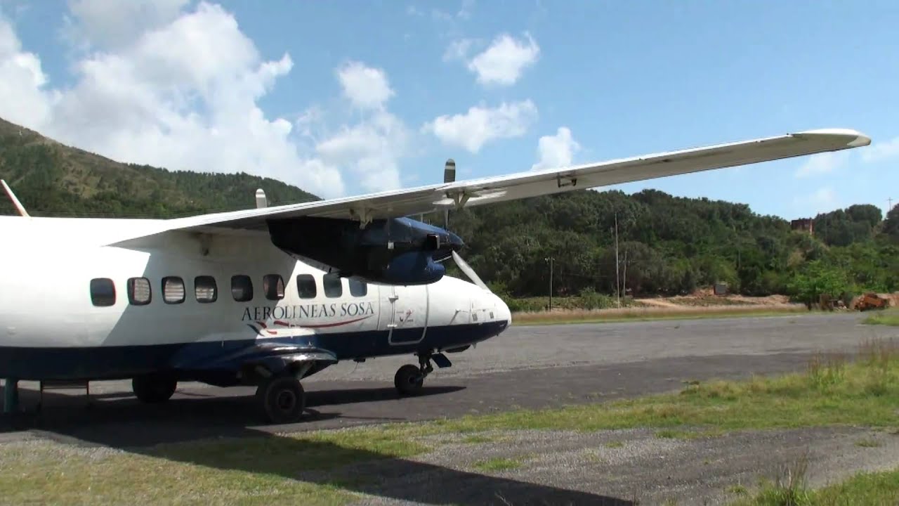HD, Boarding Sosa Airlines flight from Guanaja to Roatan, Bay Islands, Honduras YouTube