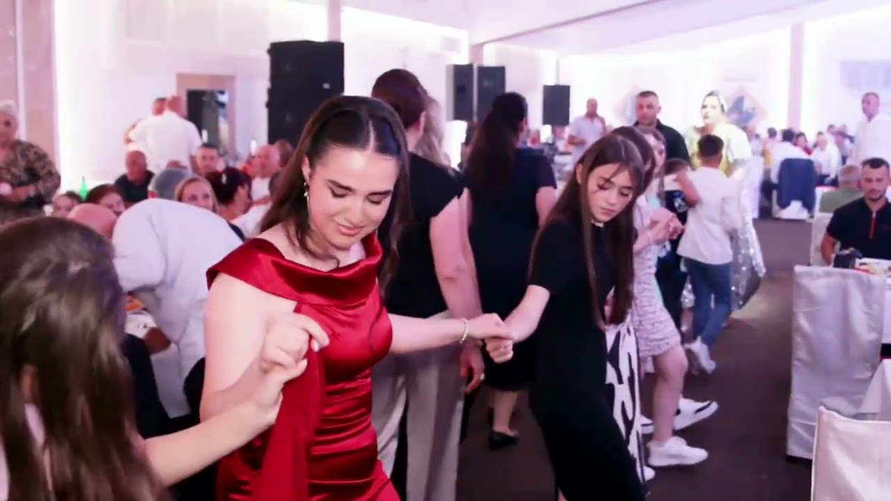 2.  Svadba por. Čolović