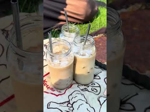 جلست في البحر مع اخواتي Funny تحبون قهوة ولا شاي لا تتنسى تشتركوا في قناة