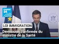 Loi immigration :  démission confir