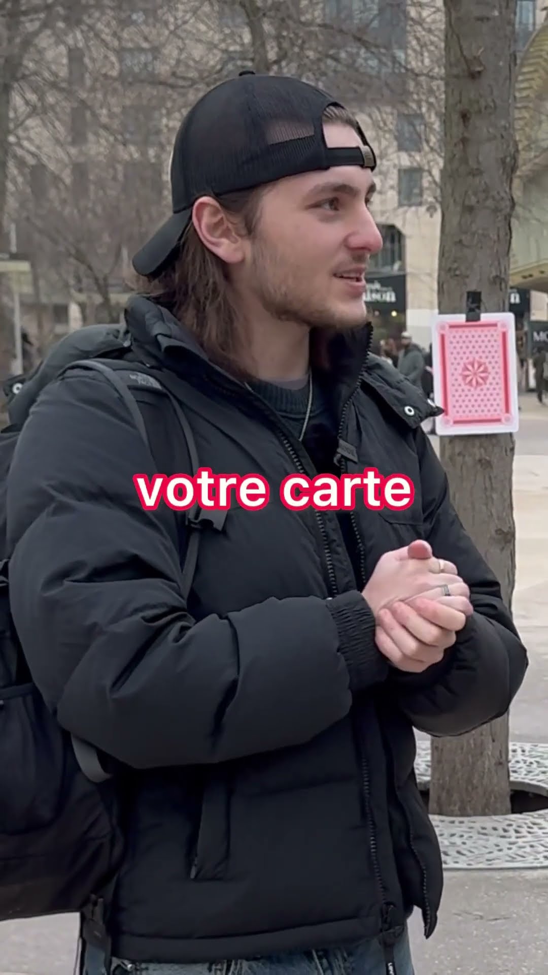 Tour de magie à un vrai dur à cuire !!!??