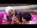 هلا رشدي تغني لابنها 
