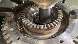 Machine That Straightens Round Bar