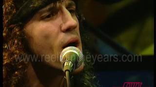 Video thumbnail of "Extreme- "More Than Words" Rehearsal on Countdown 1991"