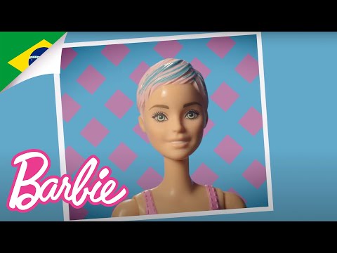 Barbie Color Reveal Fashion Show! | Barbie Português