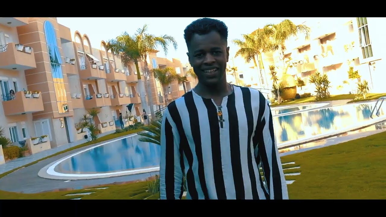 Om al ouyoun essoud (official Cover Clip)  Motatik | أم العيون السّود - موتاتيك