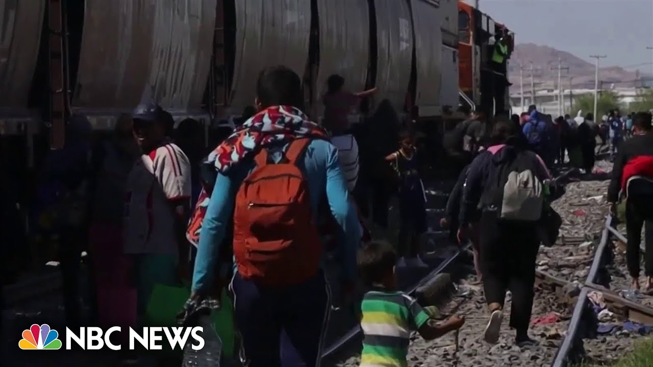 Texas lawmakers pass bill targeting undocumented migrants