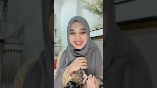 Senyuman Bikin Leleh Hati Lelaki