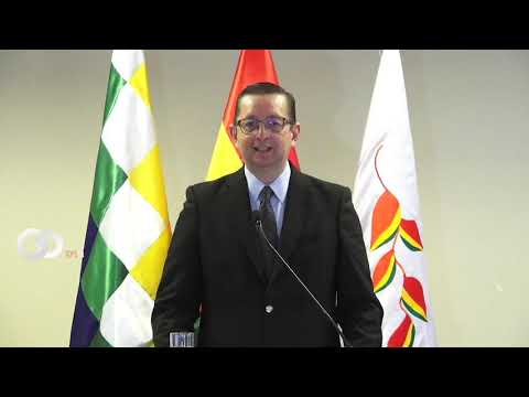 Renuncia Óscar Ortiz a su ministerio de Economía - Bolivia