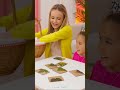 🧩 Sort leaves by SHAPE & color! Nature puzzle FUN! 🌈🍁 #Shorts #Fun