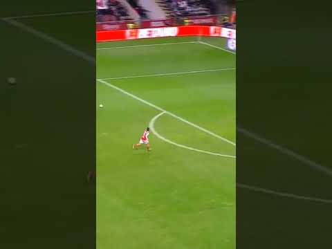 Braga 3 - 0 Benfica - Ricardo Horta 71 #goals #goal #trending #football #trendingshorts #shorts Braga 3 - 0 Benfica - Ricardo Horta 71 #goals #goal #trending #football #trendingshorts #shorts Thumbnail