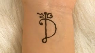 D Letter Mehndi Design || رسم حروف انجليزية بالحنة