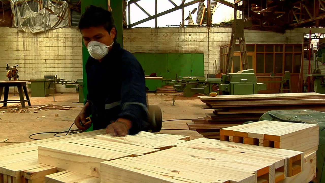 Emprendimiento en carpintería Wilfredo Ojeda