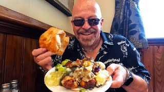 Amazing Value Carvery for £6 99 but Why is it Closing Down
I visit an Amazing Value Carvery for £6 99 but why is it closing down? I go down to Anson Farm, just outside of Middlesborough to find out why.
If you want to support my channel, you can by:
https://www.buymeacoffee.com/AlanMETALMAN
Thank YOU :o)
If you want a product reviewed (none food) in a video, contact me at: alanmetalmanoutdoors@outlook.com
Music by Whitesand!
Whitesand Channel: https://www.youtube.com/channel/UCe96...
Whitesand on Facebook: https://www.youtube.com/redirect?q=ht..
Whitesand tracks used in this video: Exiled
https://www.youtube.com/watch?v=IJj0vbqqjhQ
Whitesand - Patreon: https://www.patreon.com/Whitesand
Whitesand - Donation: https://www.paypal.com/paypalme/White...
Whitesand - Instagram - https://www.instagram.com/whitesand_m...
Whitesand - Discord - https://discord.gg/mD7As9h Amazing Value Carvery for £6 99 but Why is it Closing Down