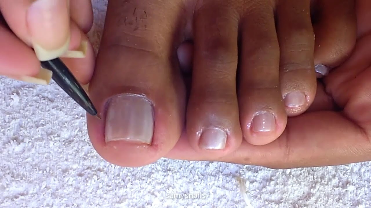 Unhas decoradas para os pés SIMPLES com francesinha Unhas decoradas para os pés SIMPLES com francesinha