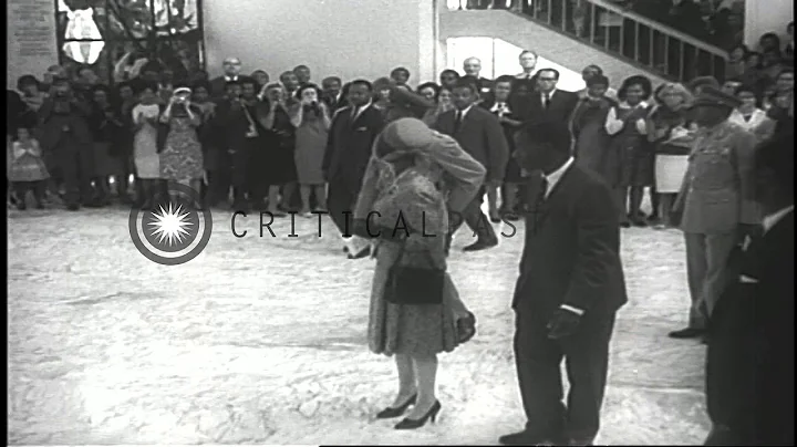Emperor Haile Selassie greets Queen Elizabeth of E...