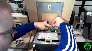 One Key to Pwn Em All - HandPwning: hacking hand-geometry recognition-based access control systems