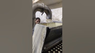 cake dropping by KAR 🍁🍪 #bakery #biscuit #kar #wirecut #wirecutter #bakerymachines #oven #cake #bake