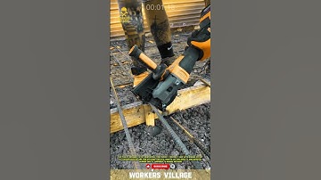 **Cutting Reinforcing Steel with an Automatic Cutting Tool – Maximum Precision and Efficiency! ⚙️🔥**