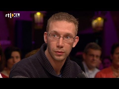 Familie Edward Kleine hoopt op aandacht door boek - RTL LATE NIGHT