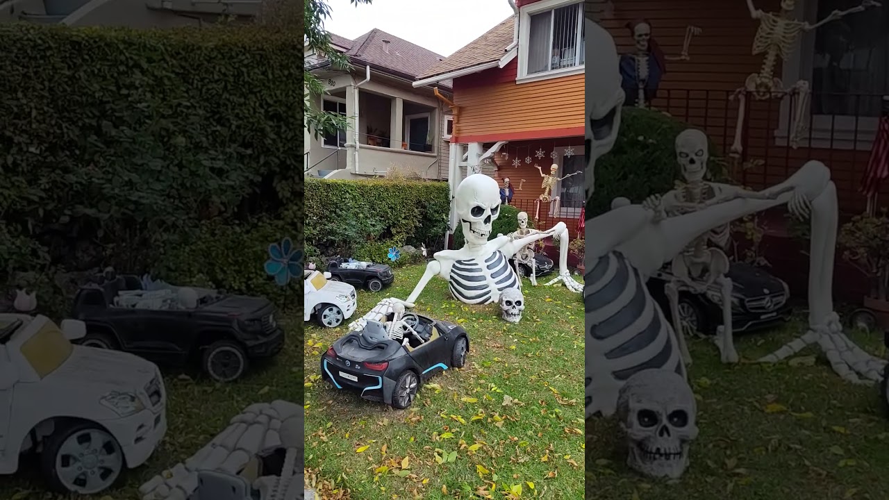 Halloween awesome yard display