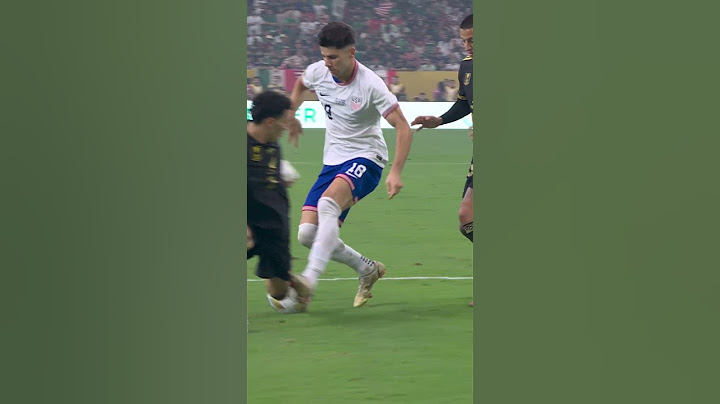 No handball was called, do you agree? #soccer #Goldcup #handball