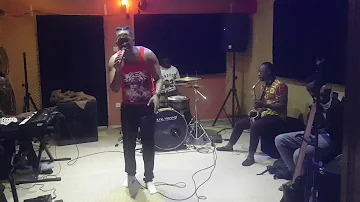 Bruno k performs Faridah for the first Time with his Band