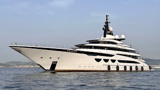 AHPO  $300 Million Superyacht Docking In Gibraltar 4K