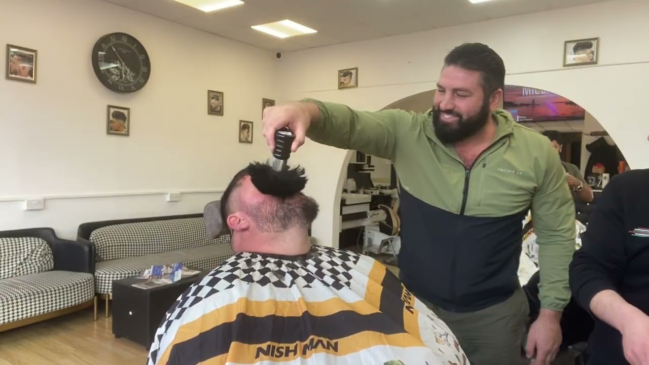 Come with me for a haircut and a trim ￼