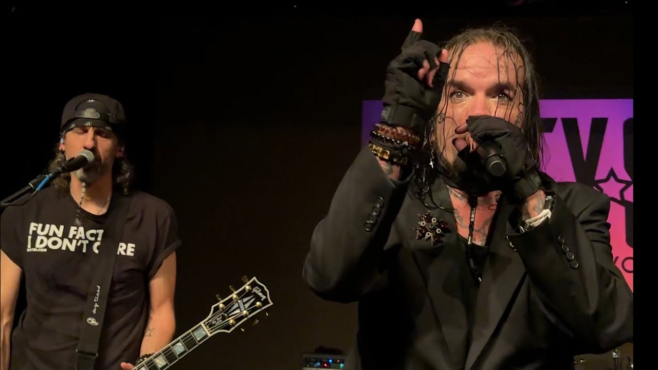 Josey Scott of Saliva - Click Click Boom (Live in Mount Dora, FL 3-21-25)