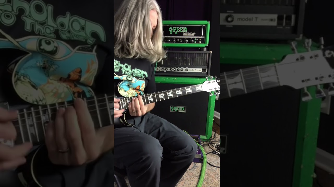 Green Russian Tall Font Big Muff & Matamp GT120MV