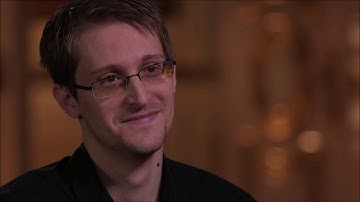 Edward Snowden and John Oliver discuss password security    and it