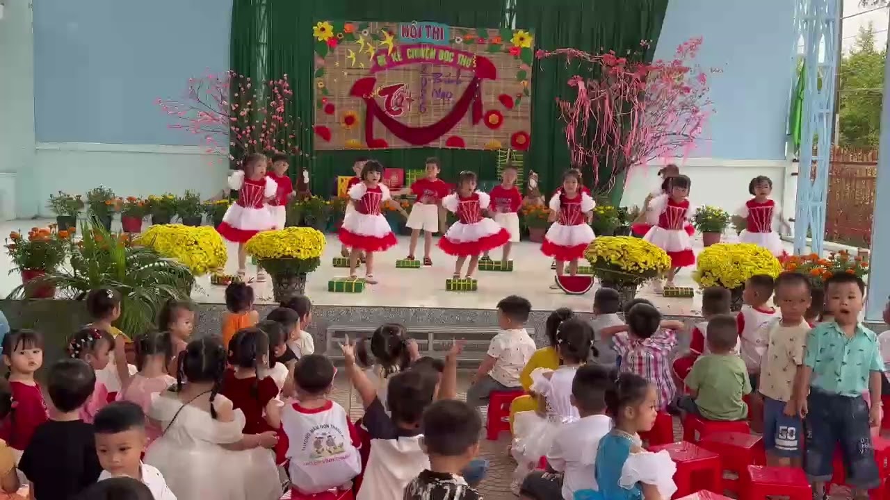 Lớp chồi Tú Vy