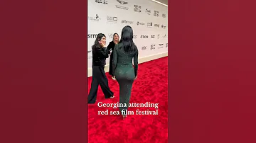 شاهد جورجينا بدون في إفتتاح مهرجان البحر الأحمر في السعودية Shortvideo اكسبلور 