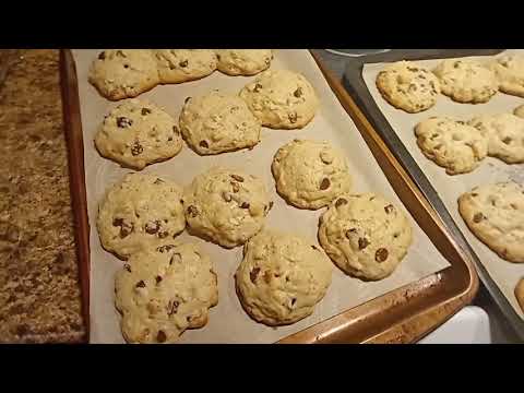 Video: Bánh Sô Cô La ướt Với Dầu ô Liu