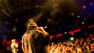 Dilated Peoples- Work The Angles-  en Chile .avi