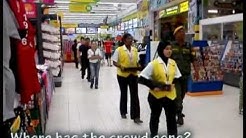 Clip3 - Giant comes to Seri Kembangan - Day 3 but where have all the shoppers gone???  - Durasi: 1:22. 