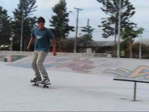 Ronny Silva, & Amigos " El Bajo SkateBoard " 2008