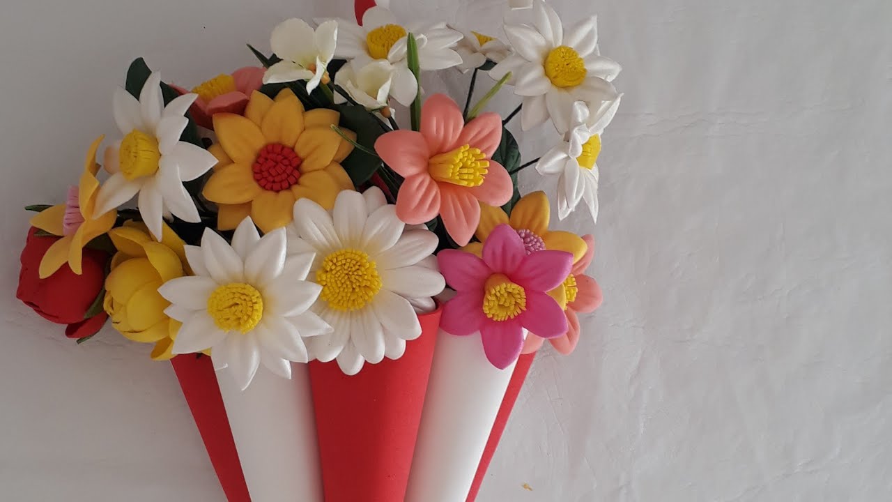 linda sombrinha com flores em eva